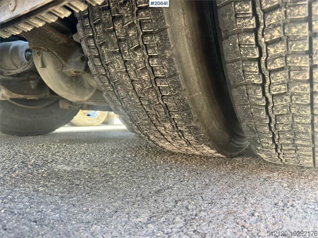 Standard tractor Mercedes-Benz 2551 6x2 Truck. Euro 6!