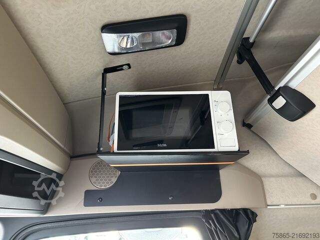 Standard-SZM Mercedes-Benz Actros 1845 StreamSpace / 564 dkm / Tacho V2 / ...