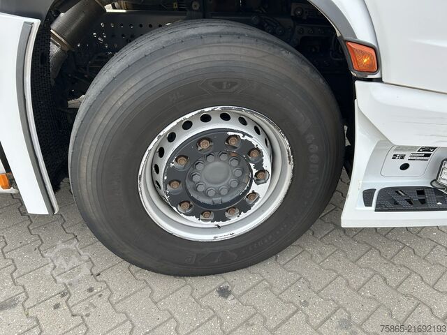 Standard-SZM Mercedes-Benz Actros 1845 StreamSpace / 564 dkm / Tacho V2 / ...