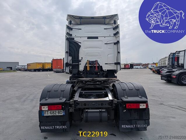 Standard-SZM Renault T 440