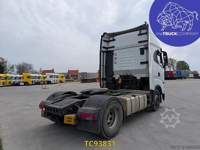Standard-SZM Iveco S-WAY 480