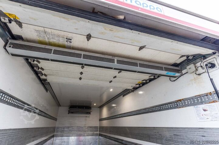 Refrigerated/freezer transport RENAULT D14.280 DXI+INTARDER+CARRIER SUPRA 750+DHOLLANDIA