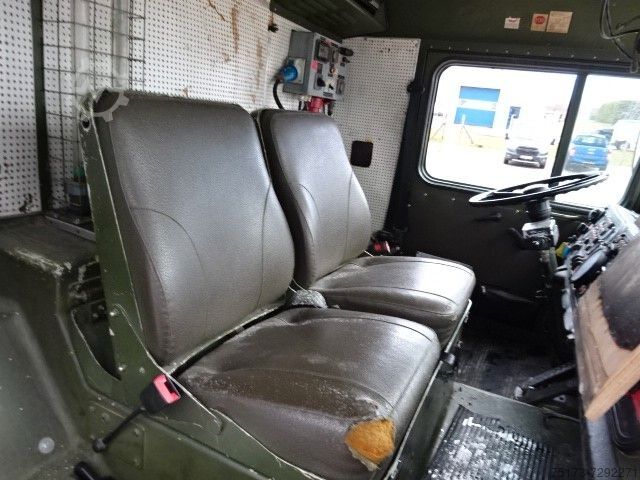 Tanker truck FAUN LF 40.30X2/48 V8X8 FLUGFELDLÖSCHFAHRZEUG