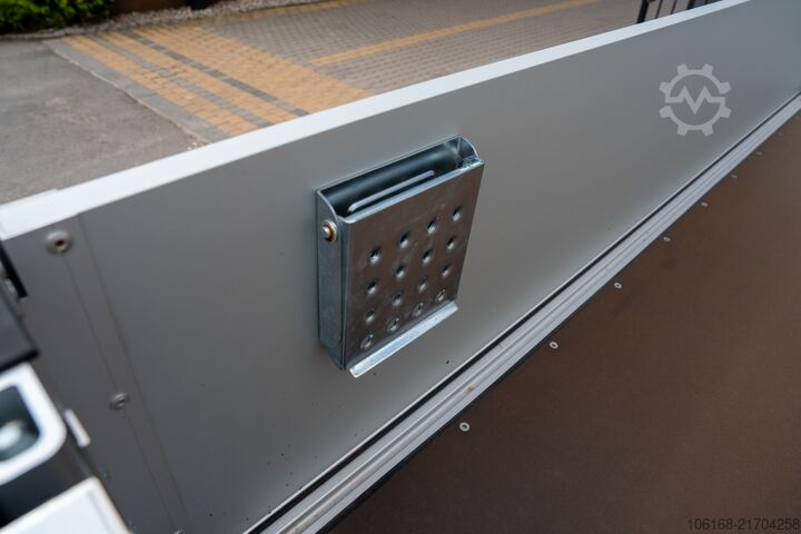 Autokranwagen Iveco Daily 70C18 Kran Hyva Pritsche 5 m