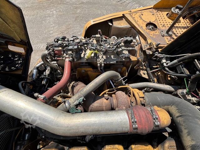 Dumper Caterpillar 745 C