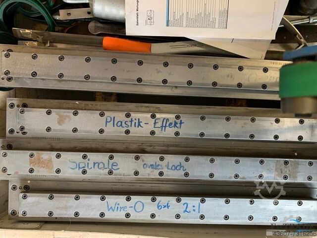 Calender - Block Punching Machine with 5 Tools Plastograph PZ 599