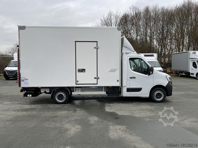 Transporter mit Koffer Renault Master Koffer LBW 2400 Hoch