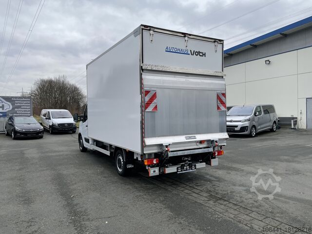 Transporter mit Koffer Renault Master Koffer LBW 2400 Hoch