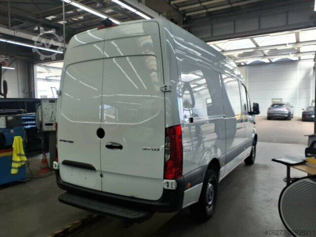 Van Mercedes-Benz Sprinter 317 CDI,L2H2,Automatik,Kamera,Navi