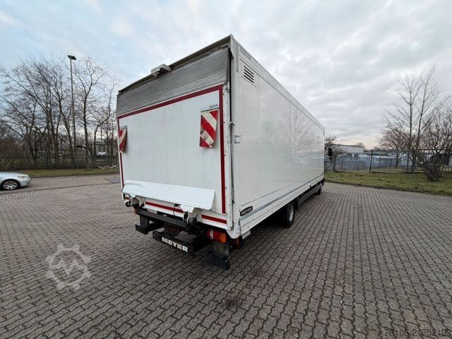 Box van MAN TGL 8.190  Isolier Koffer mit Ladebordwand