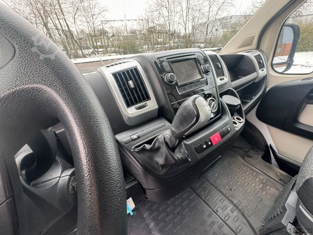 Box van FIAT Ducato Koffer *Navi*Kamera*TÜV neu*Länge 4,20m