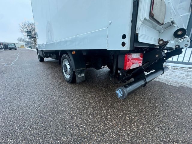 Box van IVECO Daily 35S16 Koffer mit Ladebordwand *Klima-aut.*