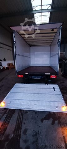 Box van IVECO Daily 35S16 Koffer mit Ladebordwand *Klima-aut.*