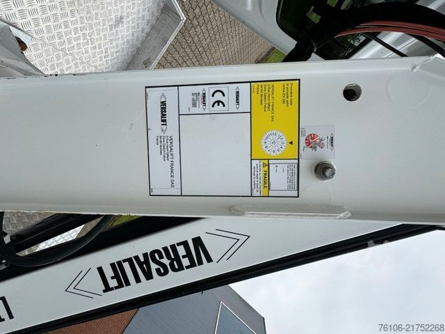 Truck-mounted work platform IVECO Daily 35S14 Hubarbeitsbühne Versalift 11,2 Meter