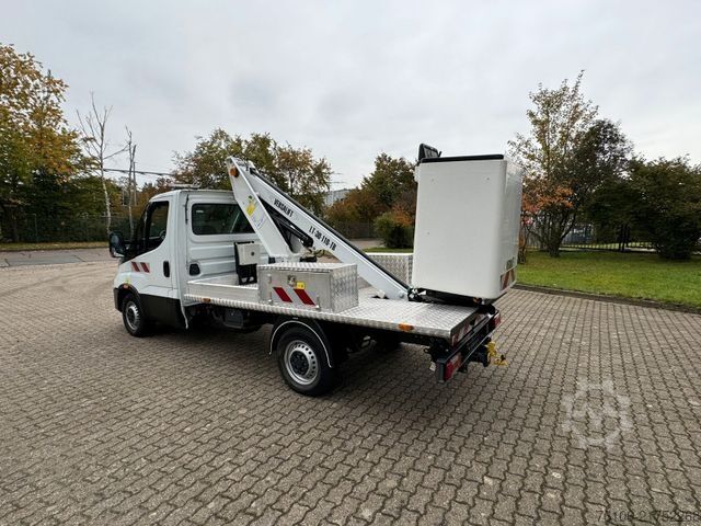 Truck-mounted work platform IVECO Daily 35S14 Hubarbeitsbühne Versalift 11,2 Meter