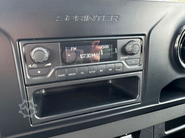 Box van MERCEDES-BENZ Sprinter III 514 CDI Koffer Zwillungsbereifung