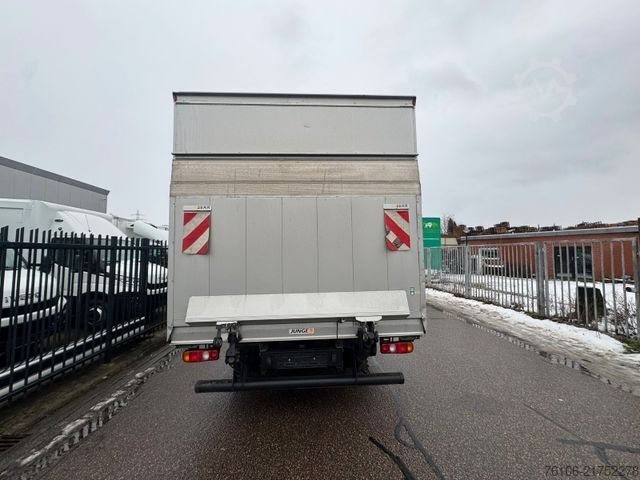 Box van FUSO Canter 7C18 Koffer mit Ladebordwand *Klima*