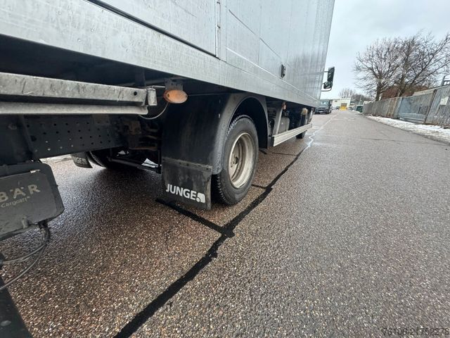 Box van FUSO Canter 7C18 Koffer mit Ladebordwand *Klima*