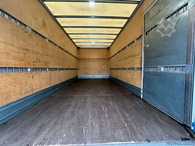 Box van FUSO Canter 7C18 Koffer mit Ladebordwand *Klima*