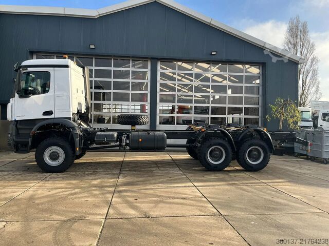 Chassis with cab Mercedes-Benz Arocs 3340 A 6x6 Chassis Cabin