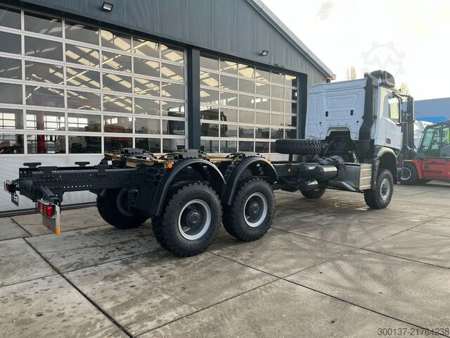 Chassis with cab Mercedes-Benz Arocs 3340 A 6x6 Chassis Cabin