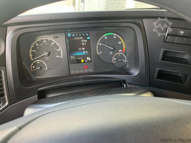 Chassis with cab Mercedes-Benz Arocs 3340 A 6x6 Chassis Cabin