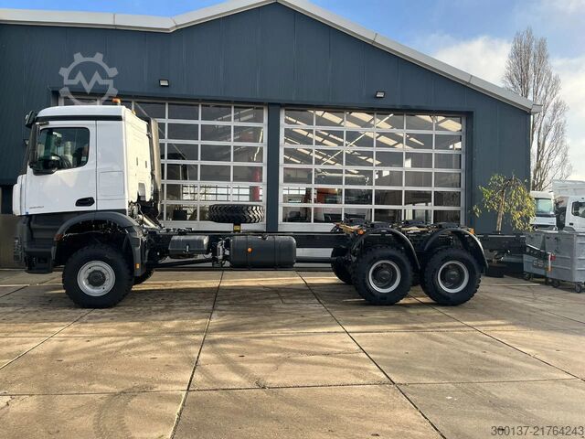 Chassis with cab Mercedes-Benz Arocs 3340 A 6x6 Chassis Cabin