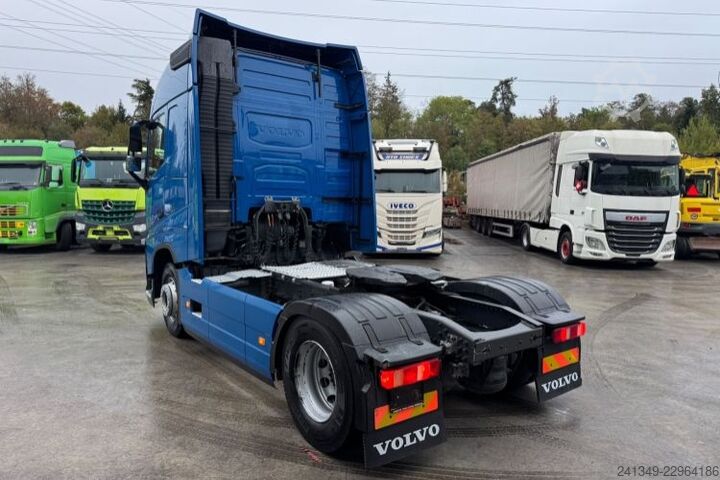Standard SZM VOLVO FH-460 4x2