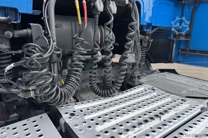 Standard SZM VOLVO FH-460 4x2