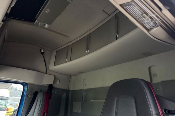 Standard SZM VOLVO FH-460 4x2