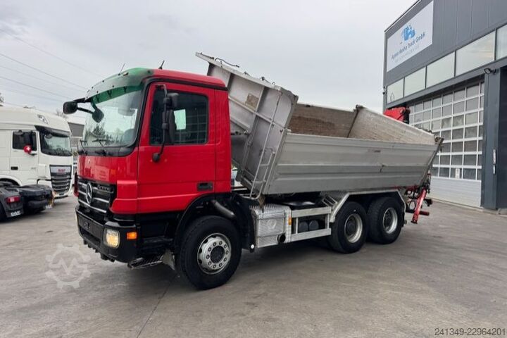 Kipper LKW MERCEDES-BENZ Actros 2644 6x4 3S Kipper
