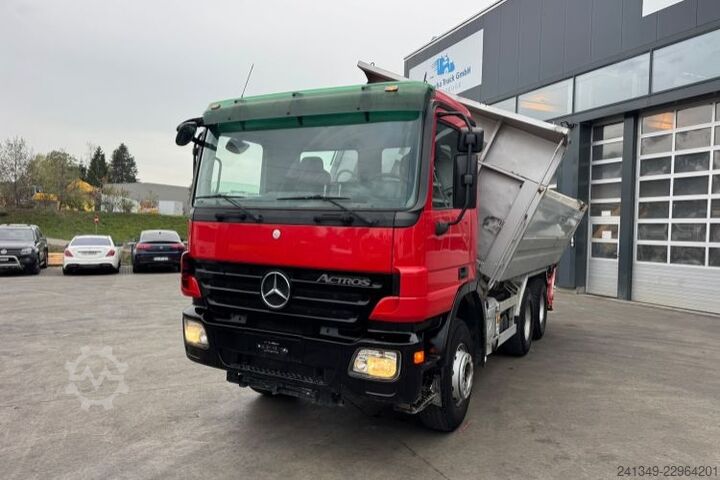 Kipper LKW MERCEDES-BENZ Actros 2644 6x4 3S Kipper