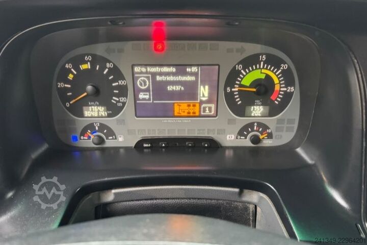 Kipper LKW MERCEDES-BENZ Actros 2644 6x4 3S Kipper