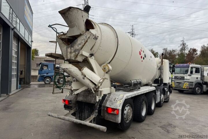 Betonmischer LKW SCANIA G490 10x4 Liebherr 12m3