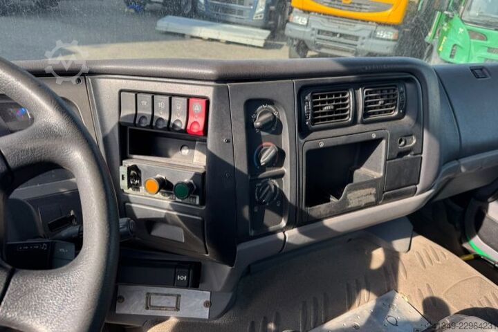 LKW-Fahrgestell RENAULT Premium 370 4x2