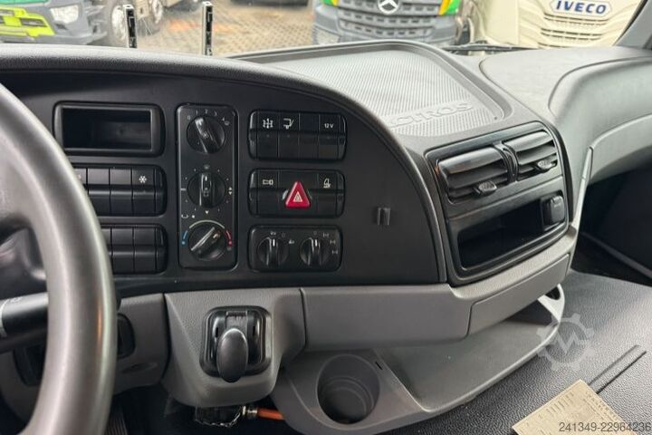 Kipper LKW MERCEDES-BENZ Actros 2050 V8 4x4