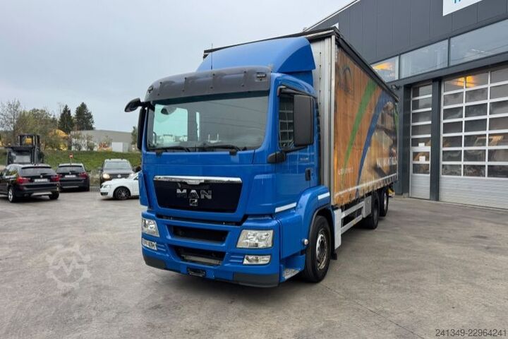 LKW mit Pritsche & Plane MAN TGS 26.440 6x2