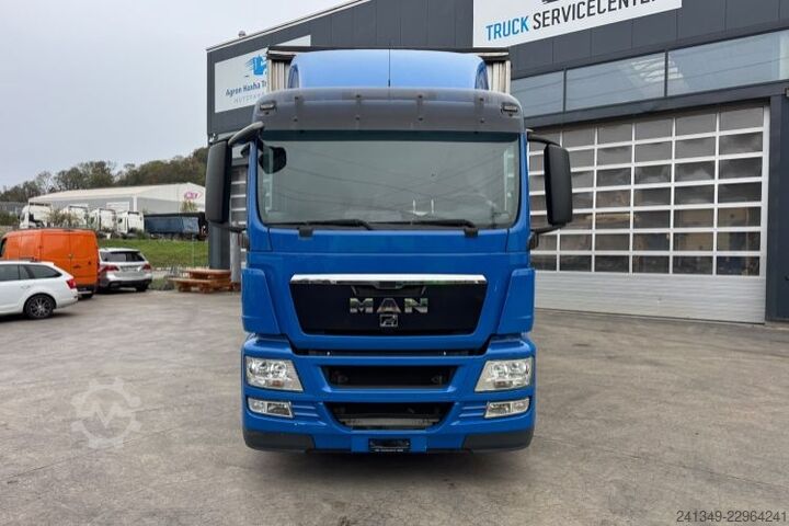 LKW mit Pritsche & Plane MAN TGS 26.440 6x2