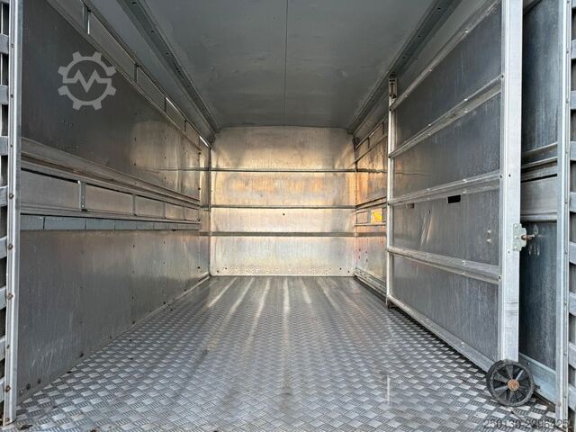 Pferdeanhänger IFOR WILLIAMS SB 2 TA35 PKW Tandem Viehanhänger
