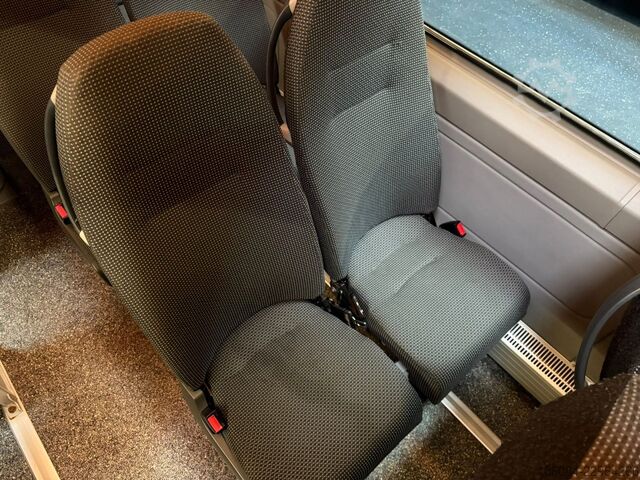 Kleinbus MERCEDES-BENZ Sprinter 316 Transfer 34 EvoBus 16+1 Klima STHZ