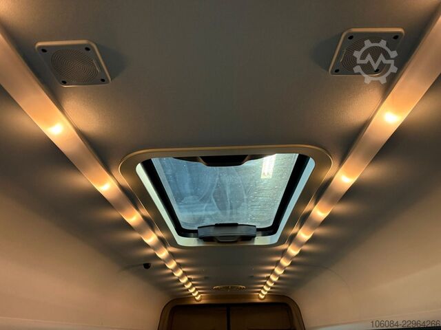 Kleinbus MERCEDES-BENZ Sprinter 316 Transfer 34 EvoBus 16+1 Klima STHZ