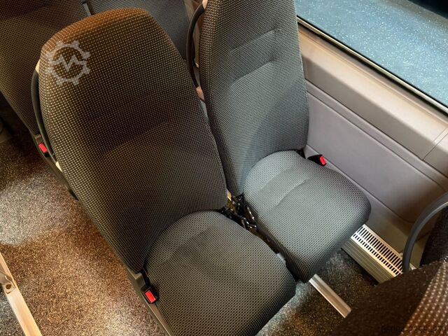 Kleinbus MERCEDES-BENZ Sprinter 316 Transfer 34 EvoBus 16+1 Klima STHZ