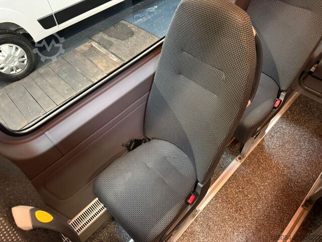 Kleinbus MERCEDES-BENZ Sprinter 316 Transfer 34 EvoBus 16+1 Klima STHZ