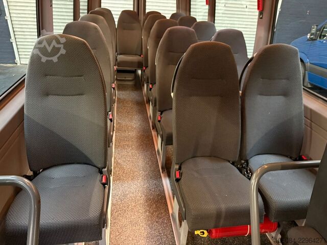 Kleinbus MERCEDES-BENZ Sprinter 316 Transfer 34 EvoBus 16+1 Klima STHZ