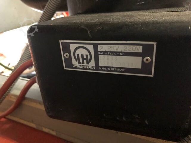 Vacuum pump Leybold A700 Q deposition system 