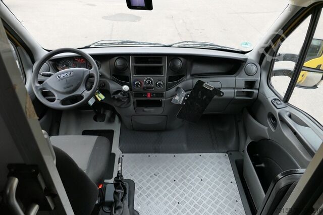 Transporter mit Koffer iveco Daily 35 S11 C30C AUTOMATIK KAMERA Regale LUFT DURCHGANG EURO-5 CoC