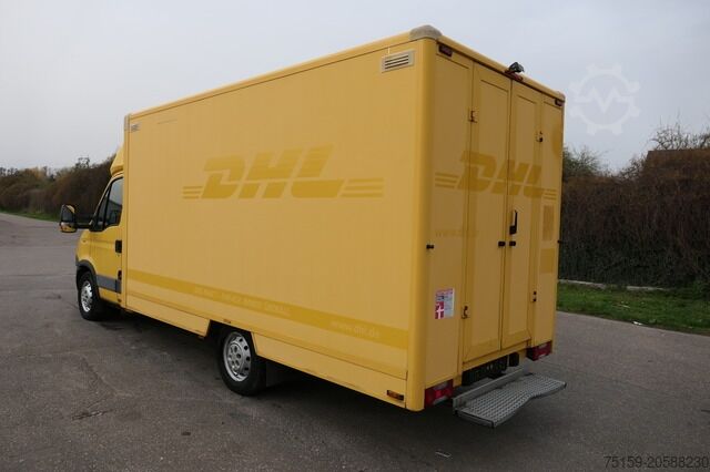 Transporter mit Koffer iveco Daily 35 S11 C30C AUTOMATIK KAMERA MAXI Regale LUFT - EURO 5 - CoC