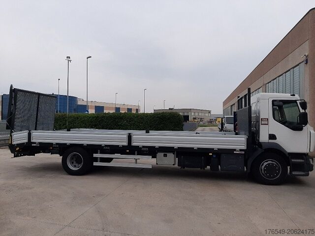 PLATFORM WITH RAMPS Renault D 180 Q.li - 280 Cv