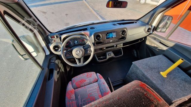 City bus MERCEDES-BENZ Bürgerbus Sprinter 907  Niederflur 9 Sitze