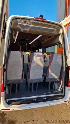 City bus MERCEDES-BENZ Bürgerbus Sprinter 907  Niederflur 9 Sitze